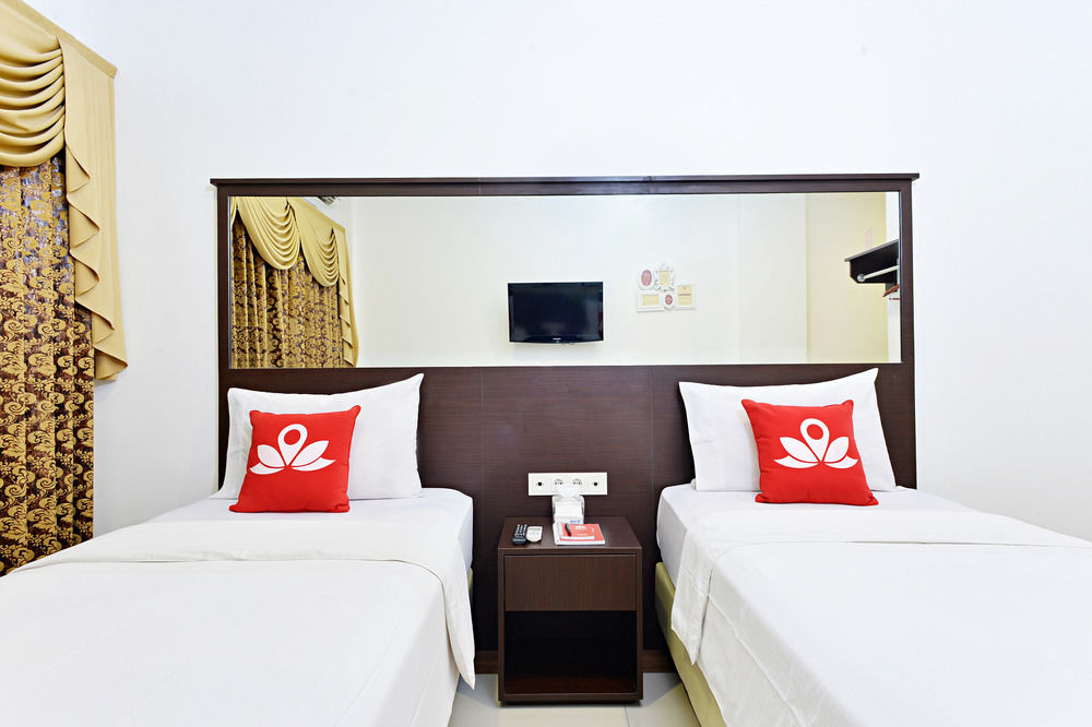 Zen Rooms Sukaresmi Karang Setra