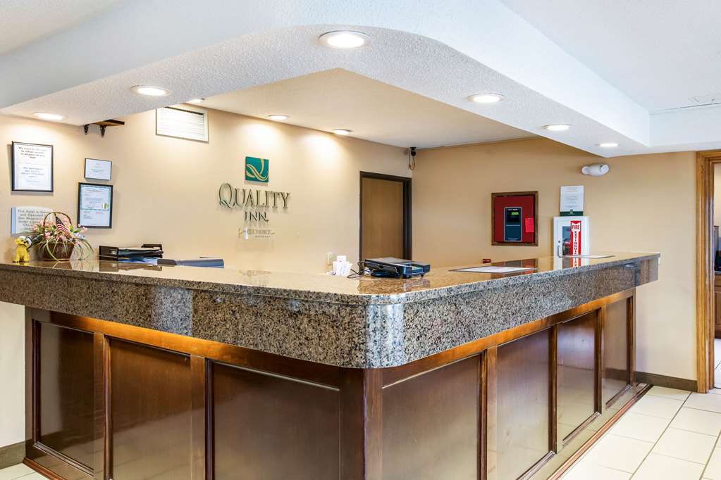 Quality Inn Storm Lake - photo 7