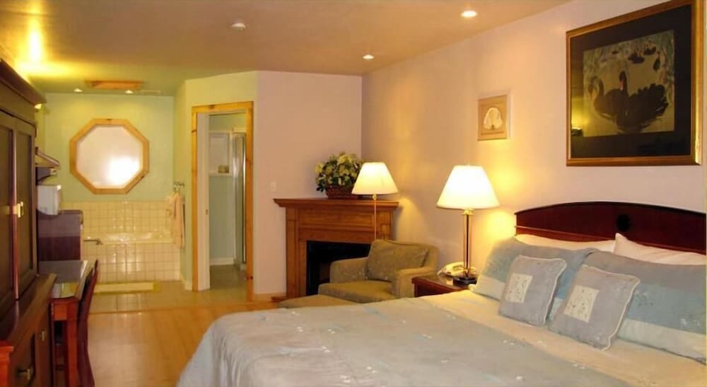 Coast Inn and Spa Fort Bragg - photo 18