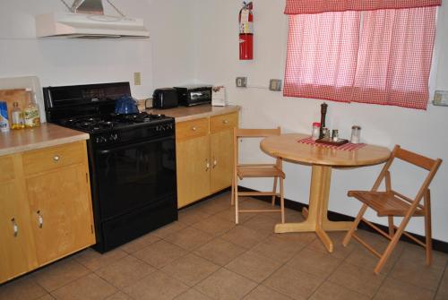 Aspen Inn - photo 26