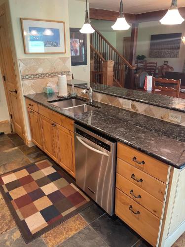 294 E Larkspur Lane — Avon — photo 5