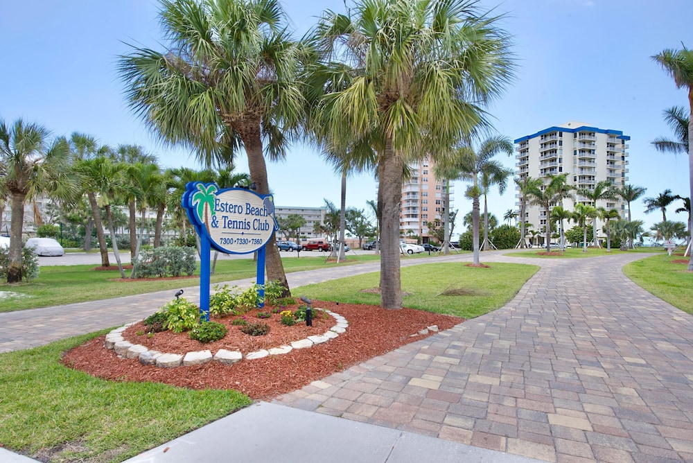 Estero Beach & Tennis 605 c - photo 18