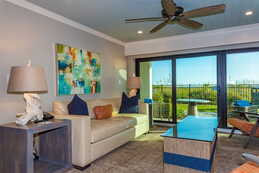 Anna Maria Beach Resort - photo 8