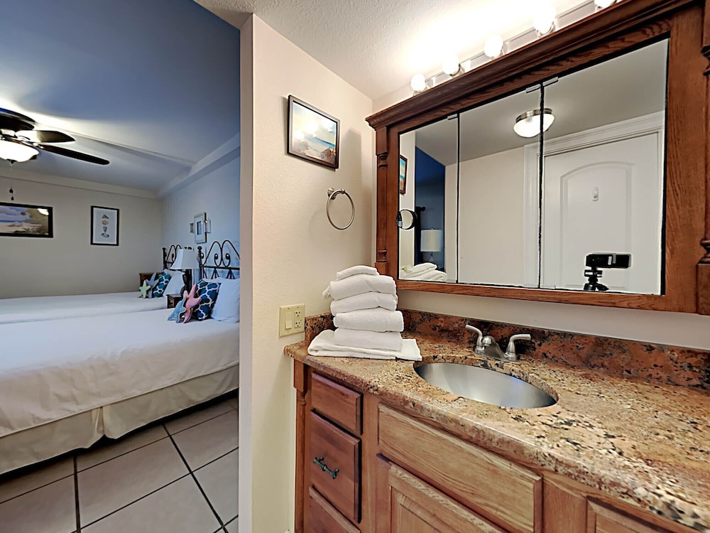 Regency Towers by Southern Vacation Rentals - photo 295