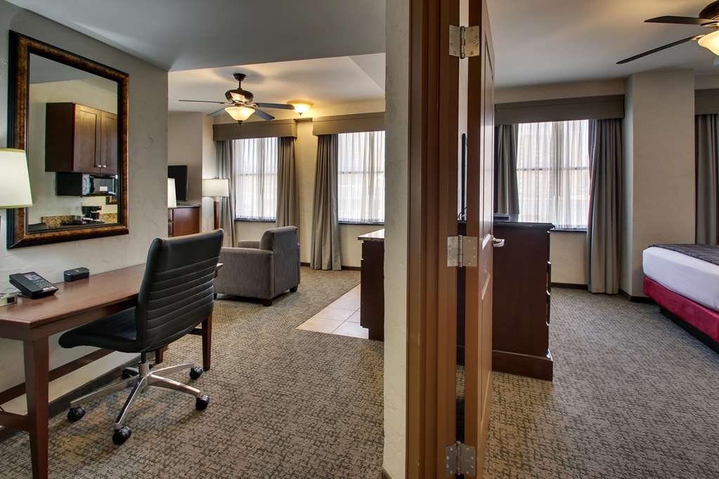 Drury Plaza Hotel San Antonio Riverwalk - photo 50