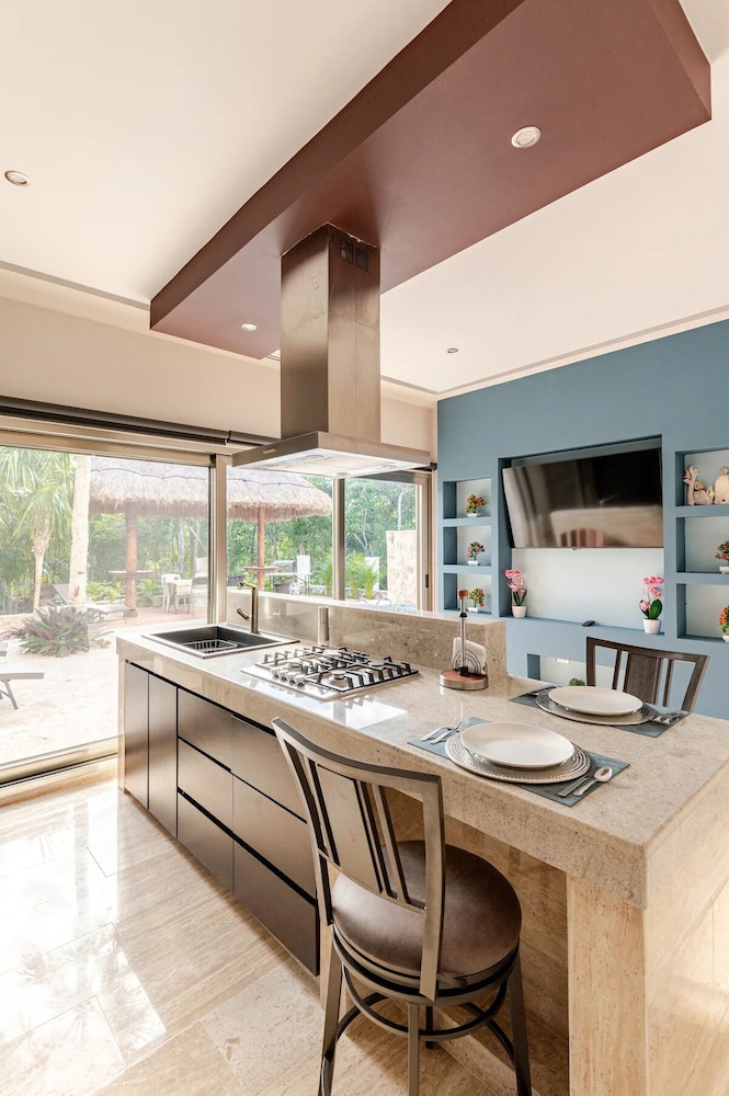 Departamento 2 Tulum Country Home con Muelle de Pesca Club de Playa Alberca Cenote y Campo de Golf Contrata Day Pass Bahia Principe — 4-Star Luxury Hotel in Tulum, Mexico