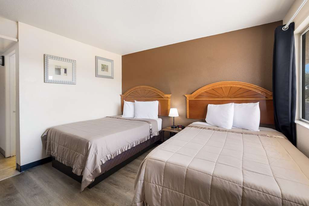 Knights Inn Sierra Vista - photo 16