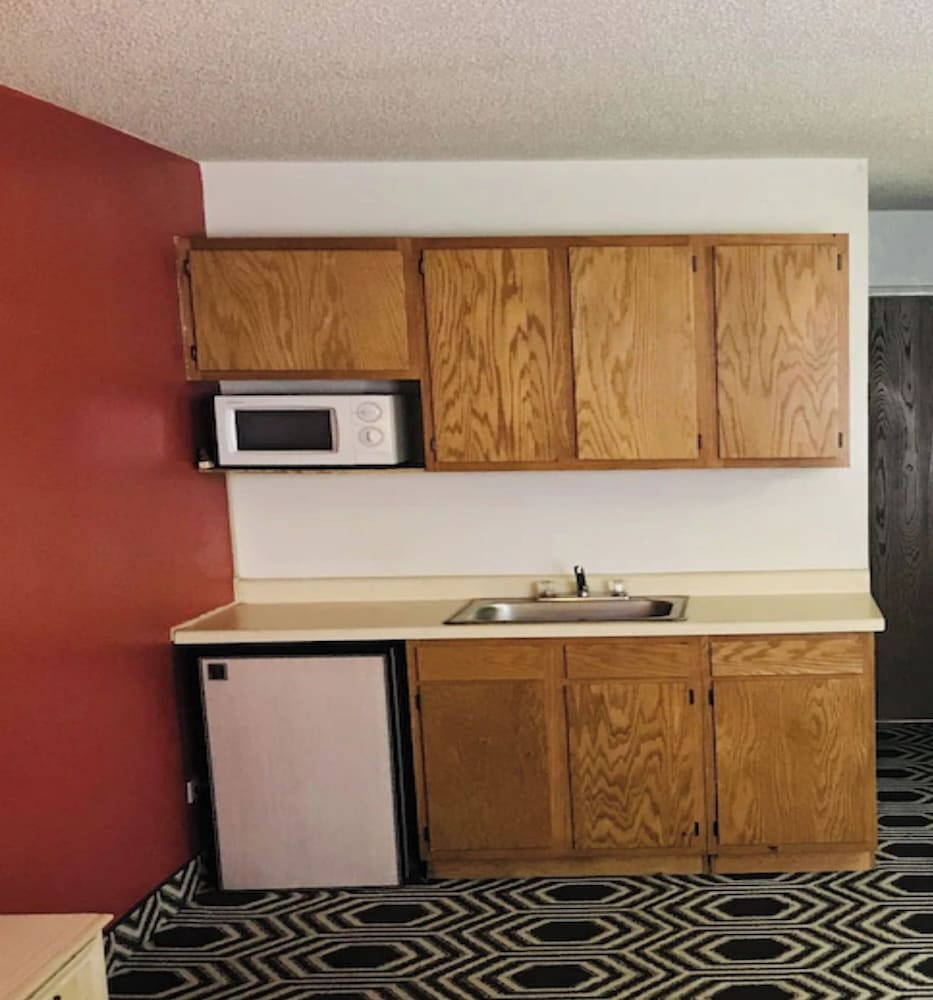 Kings Inn By OYO Calumet Park I 57 - photo 37