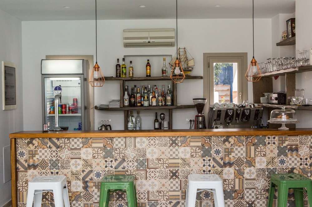 Jason Studios - carbon neutral hotel in Naxos