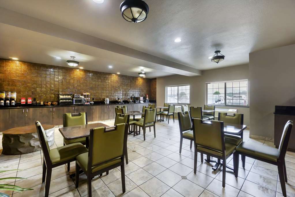 Best Western Plus Yakima Hotel - photo 46
