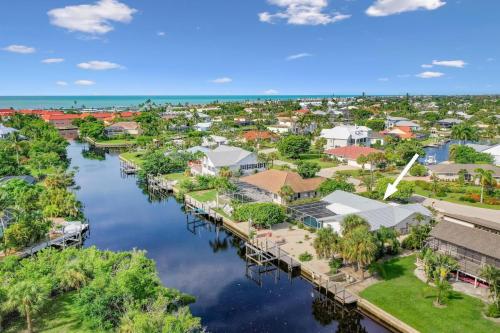 Coastal Charm - last minute hotel in Sanibel