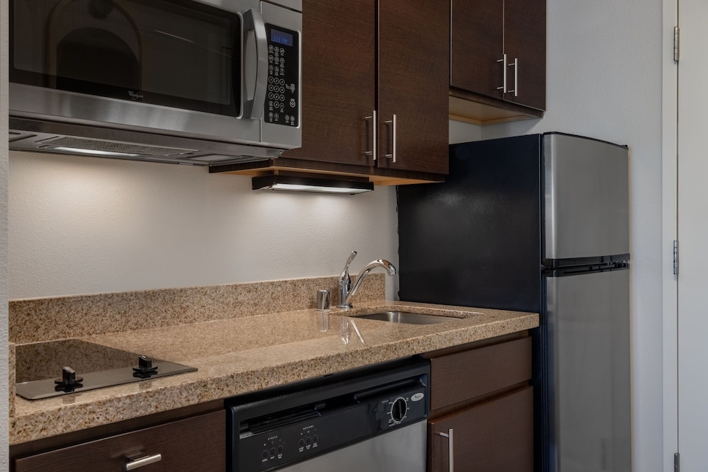 TownePlace Suites Albuquerque North - photo 26