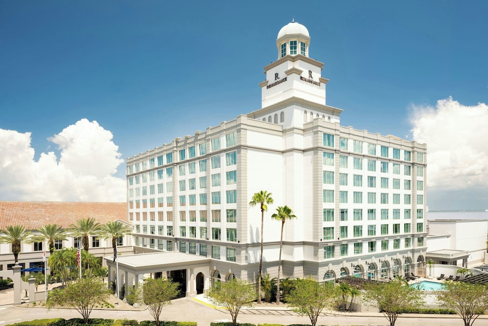 Renaissance Tampa International Plaza Hotel