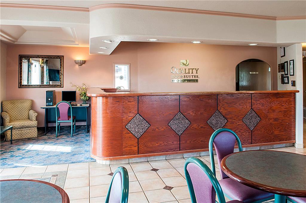 Quality Inn & Suites Las Cruces University Area - photo 7