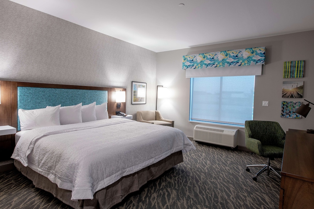 Hampton Inn & Suites Duncanville Dallas - photo 13