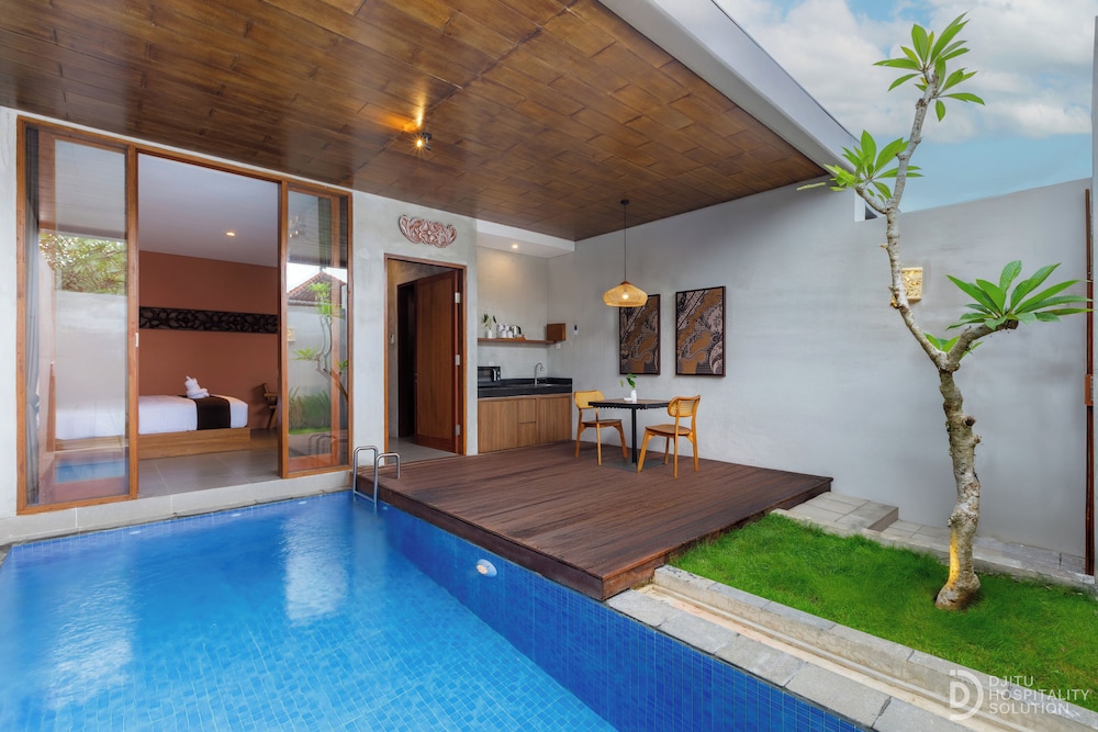 ME Villa Pererenan — 4-Star Luxury Hotel in Canggu, Indonesia