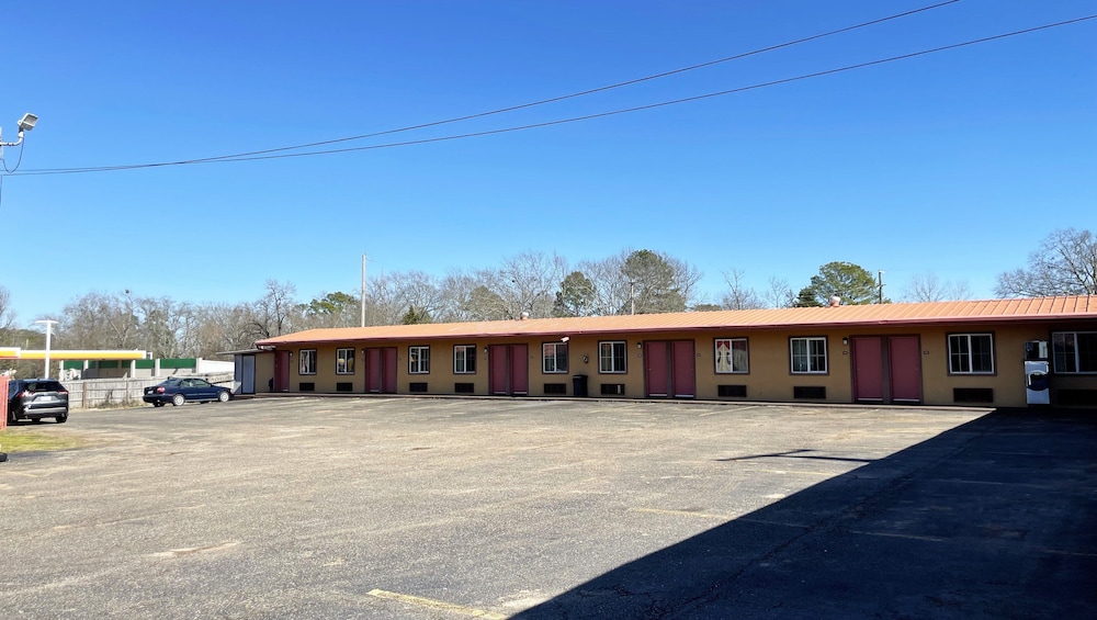 Royal Inn Linden — Linden