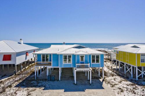 Laughing Dolphin - last minute hotel in Gulf Shores