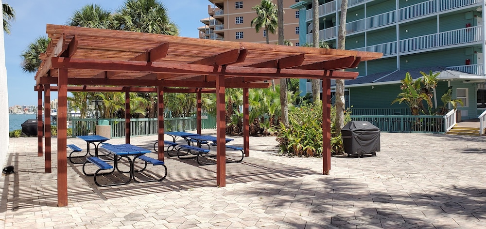 Clearwater Beach Hotel - photo 25