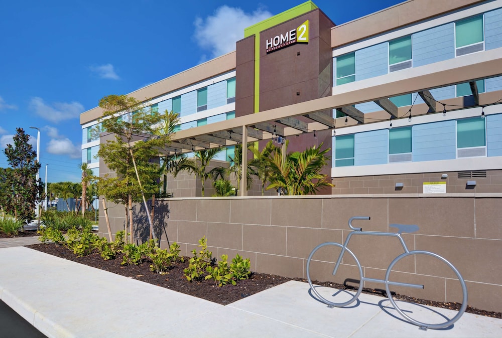 Home2 Suites by Hilton Fort Myers Colonial Blvd - photo 42