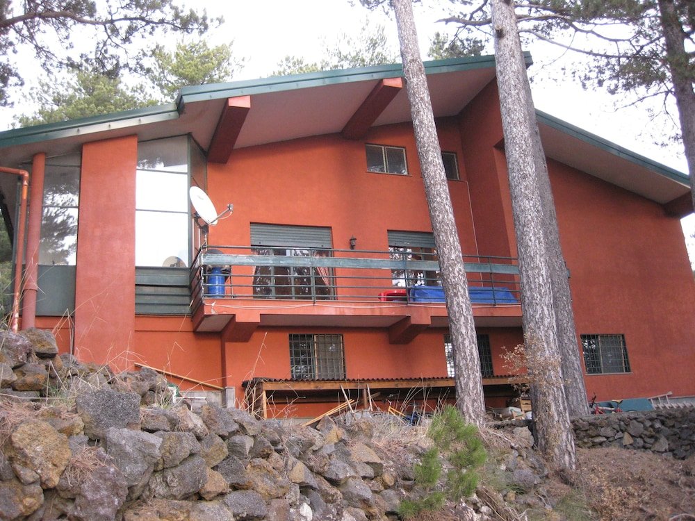 Rifugio Ariel in Nicolosi, Italy