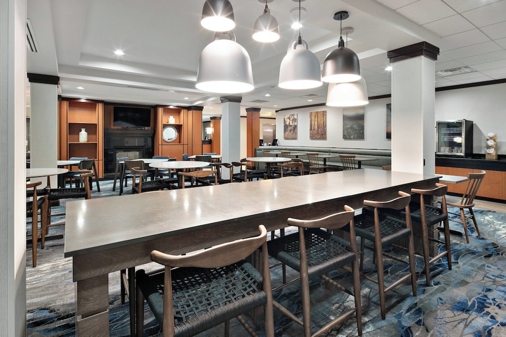 Fairfield Inn & Suites Marietta - photo 12