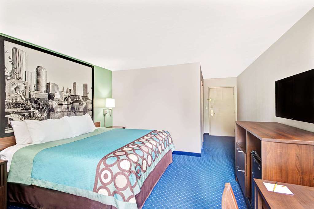 Super 8 by Wyndham Brockton - photo 5