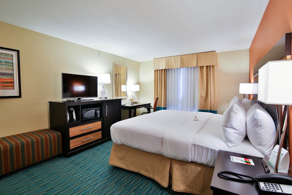 Holiday Inn Bismarck by IHG - photo 24