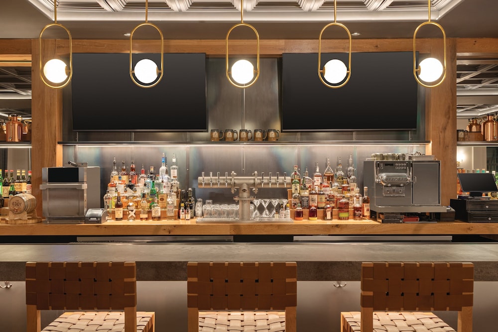 The Eddy Taproom & Hotel - photo 46