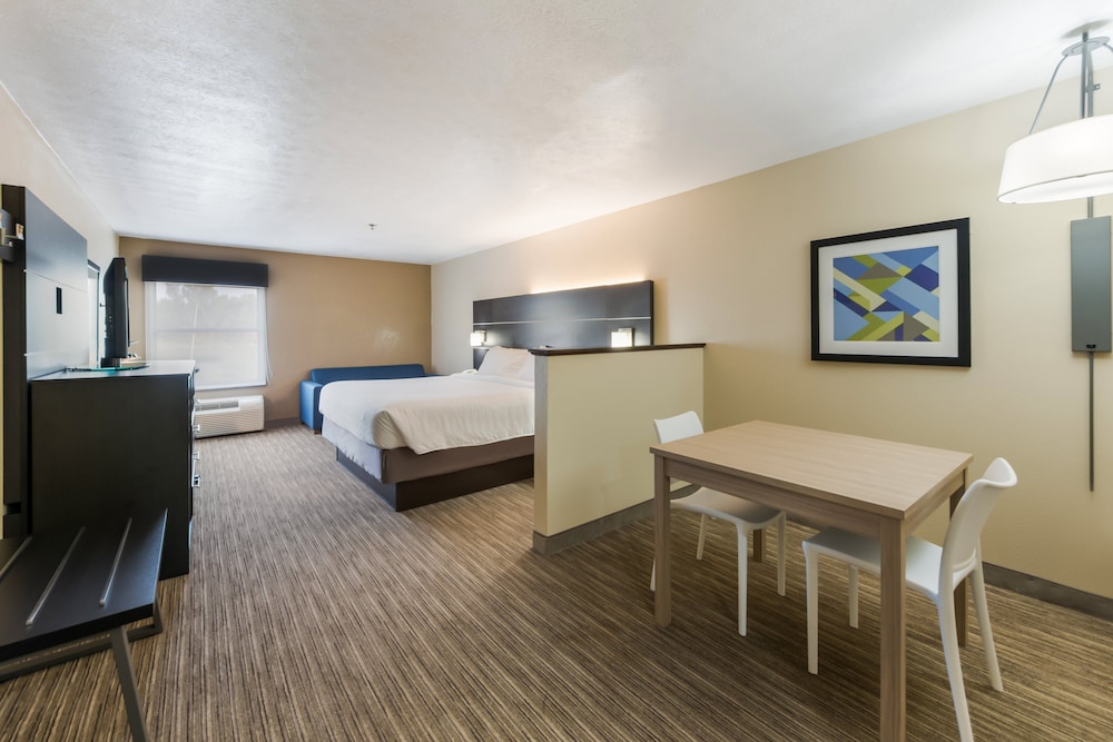 Holiday Inn Express London by IHG - photo 19