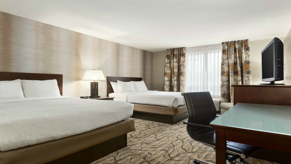 Holiday Inn Hotel & Suites Williamsburg Historic Gateway by IHG - photo 11