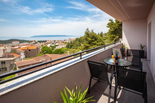 Apartments Bella Figura — 4-Star Luxury Hotel in Makarska, Croatia