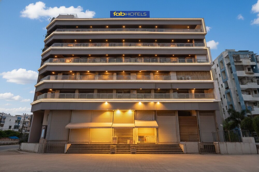 Fabhotel Rk Inn - last minute hotel in Pune