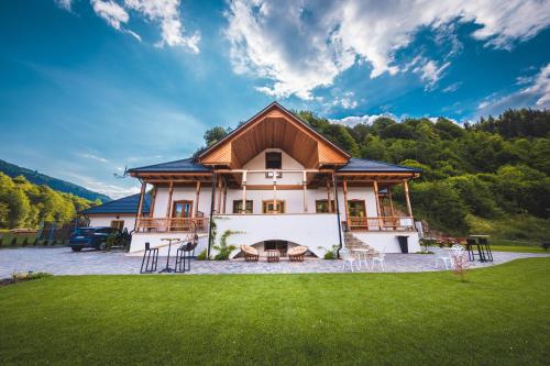 Conacul Sanct Gurgh - last minute hotel in Cormaia