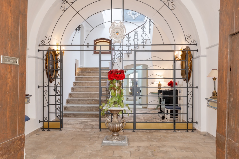 The Crown Palace - last minute hotel in Gallipoli