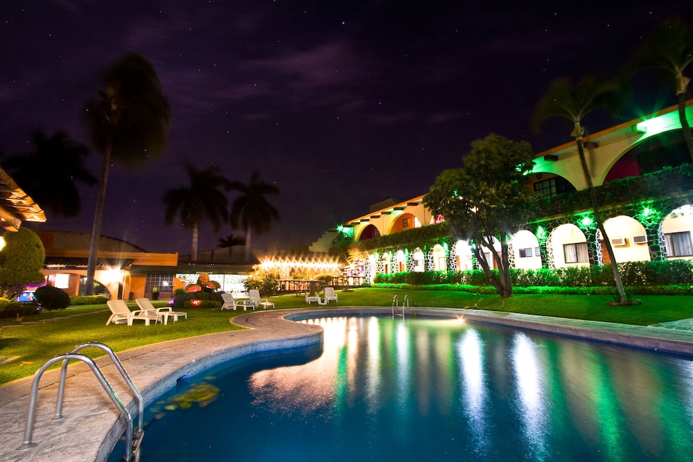 Hotel & Motel Hacienda Jiutepec - carbon neutral hotel in Jiutepec