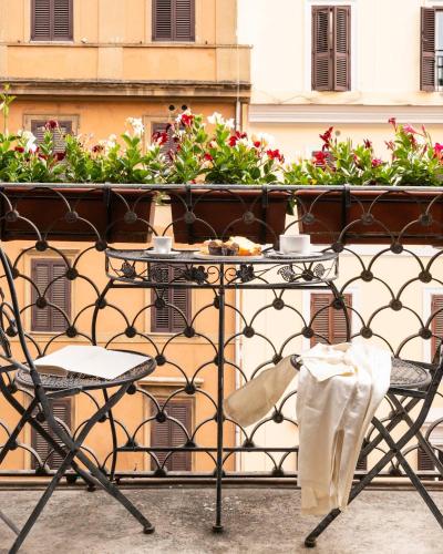 Luxury House Empire 96 — 4-Star Luxury Hotel in Rome, Italy