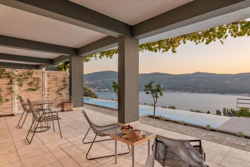 Heaven's Door — 4-Star Luxury Hotel in Samos, Greece