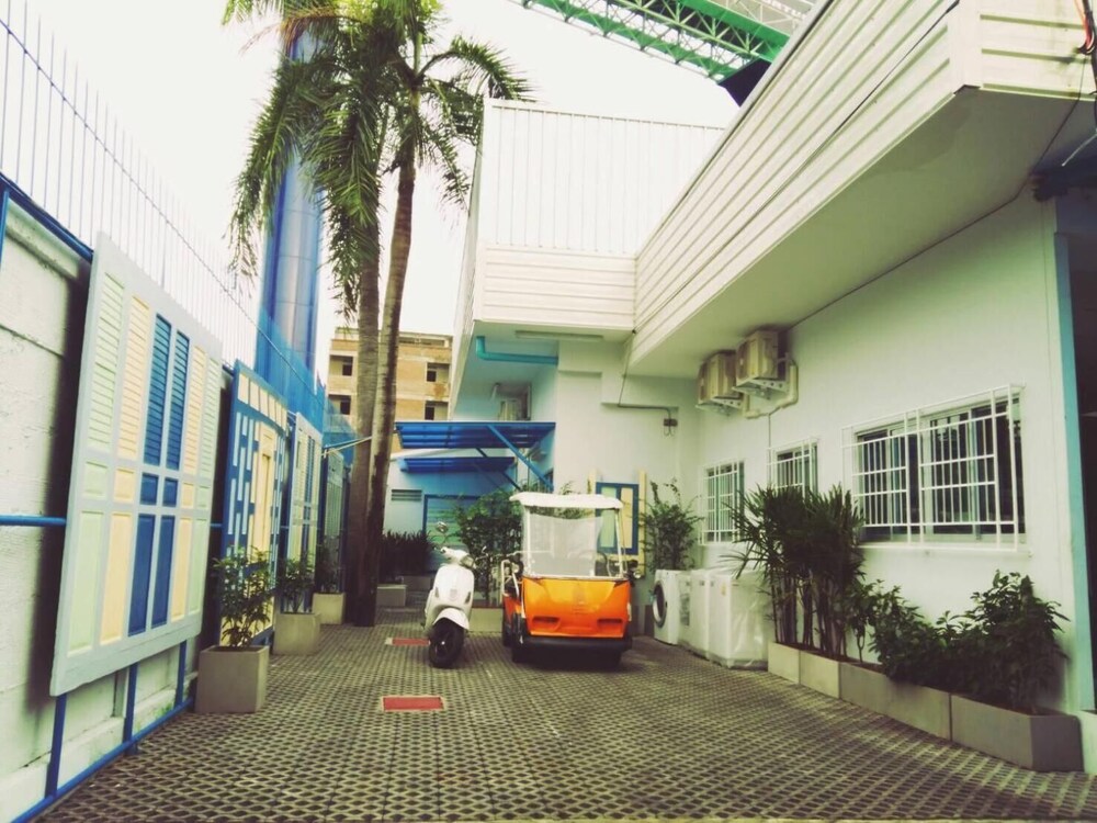 Kim Hostel 2 at Morlang