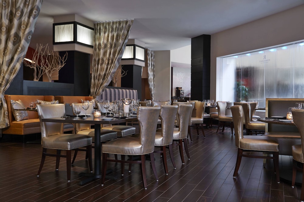 Renaissance Orlando Airport Hotel by Marriott - photo 30