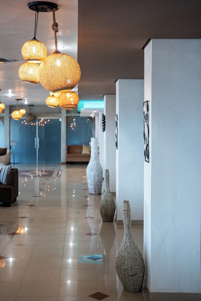 Aqua Mare Resort — Xylokastro