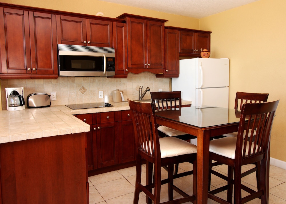 Ocean Manor Beach Hotel - photo 43