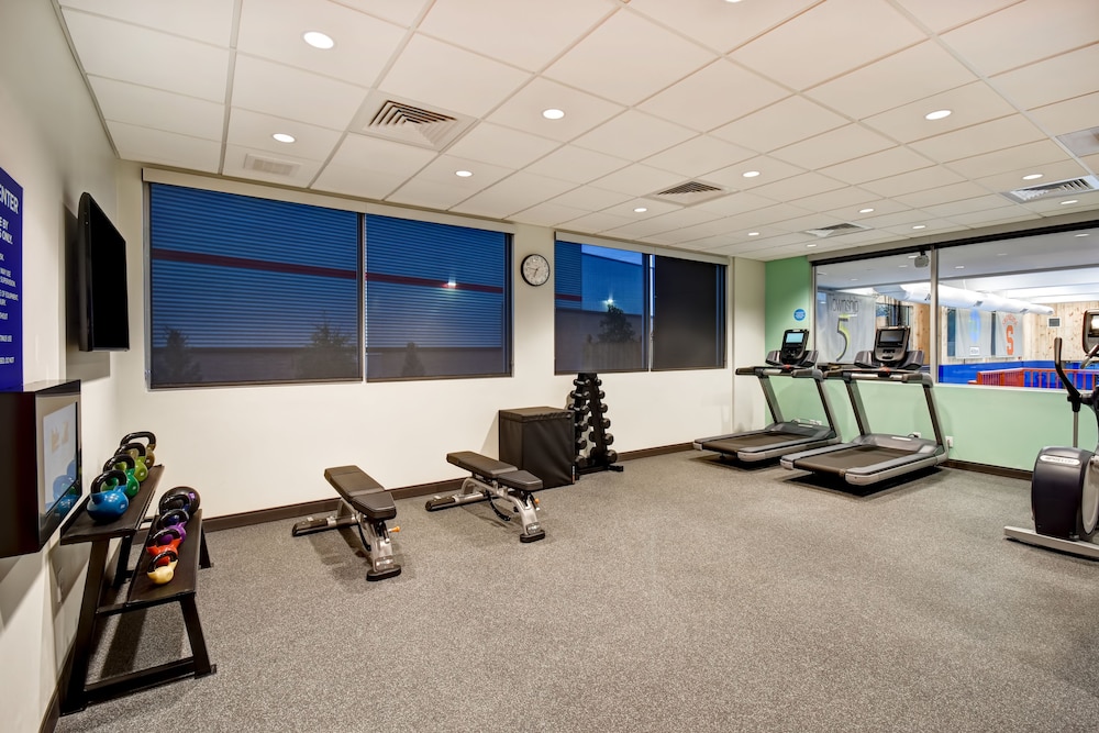 Tru By Hilton Syracuse Camillus - photo 4