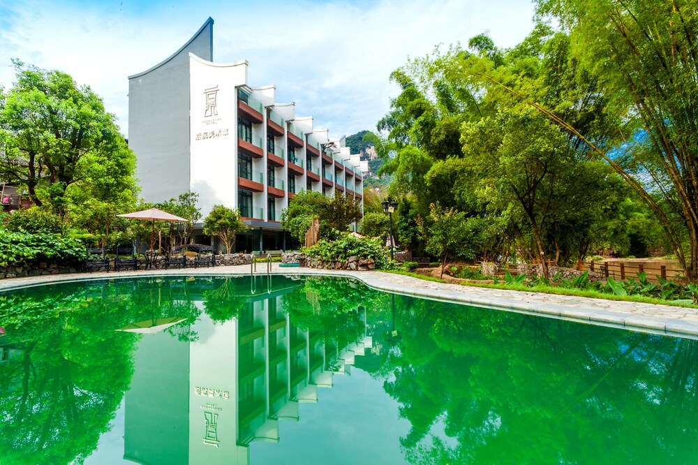 Courtyard Hotel Yulong River Branch in Yangshuo, People's Republic of China