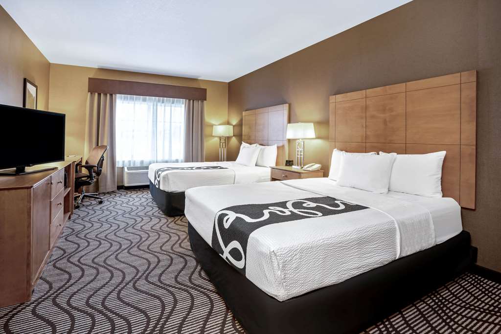 La Quinta Inn & Suites by Wyndham Coeur d`Alene - photo 14