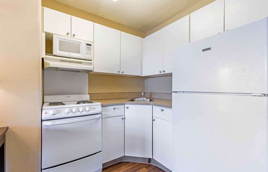 Extended Stay America Suites Washington DC Gaithersburg S - photo 19