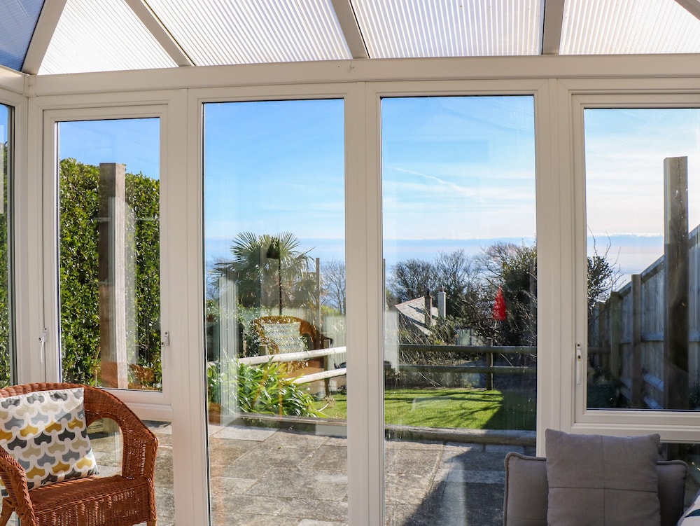 Saltwater Cottage — 4-Star Luxury Hotel in Ventnor, United Kingdom