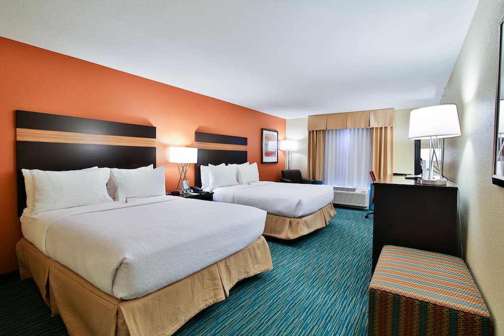 Holiday Inn Bismarck by IHG - photo 17