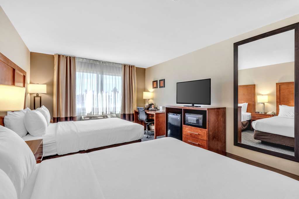 Comfort Inn Denver West Arvada Station - photo 30