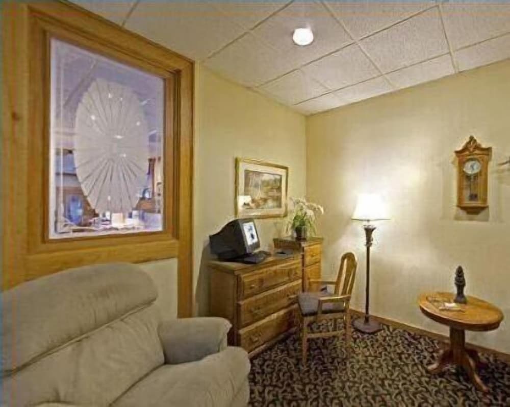 Americas Best Value Inn Grenada - photo 3